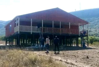 Log Homes and Nutec Homes: +27733112659.