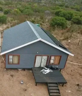 Nutec Homes and Log Homes: +27733112659.