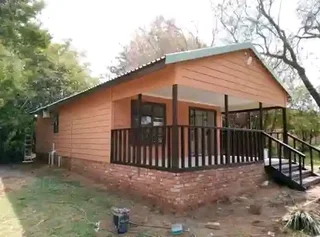 Log Homes and Nutec Homes: +27733112659.