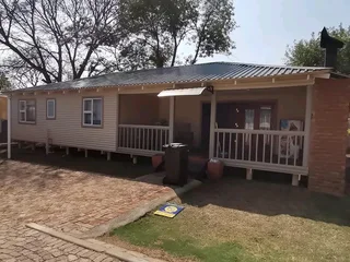 Log Homes and Nutec Homes: &#43;27733112659.