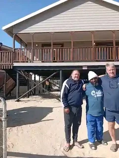 Log Homes and Nutec Homes: &#43;27733112659.