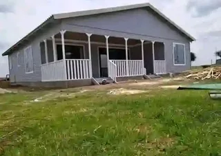 Log Homes and Nutec Homes: &#43;27733112659.