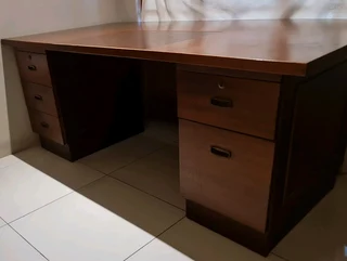 Office Desk