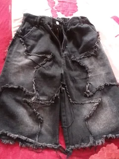 Unisex drip short star denim