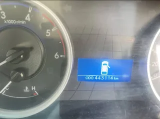 2019 TOYOTA HILUX 2.4GD6 MANUAL RB SR 4X2 DOUBLE CAB