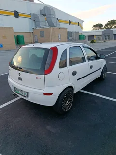 2003 Opel Corsa Gamma 1.6 Elegance. Very Good Condition and Very Reliable. Must be Viewed