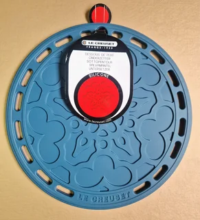 Le Creuset 24cm Deep Round Cocotte - Blue