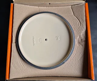 Le Creuset 24cm Deep Round Cocotte - Flame