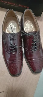 Crockett &amp; Jones burgundy Cobbler Size 8