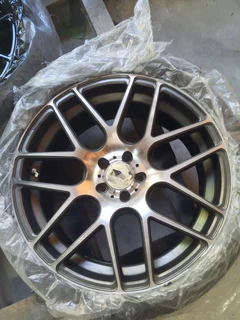 Mobile Auto Body Spray painting and panel beating