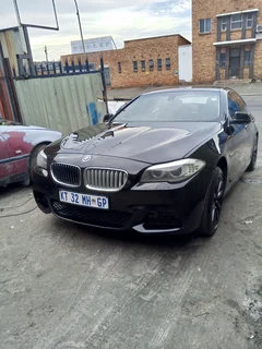 Mobile Auto Body Spray painting and panel beating