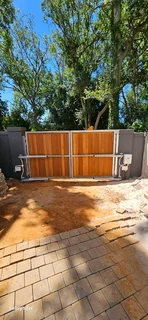 Automations of gates and garage doors