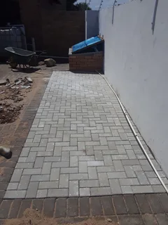 Paving - Ad posted by Last Pavers