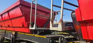 2017 Trailmax 40m³ side tipper link