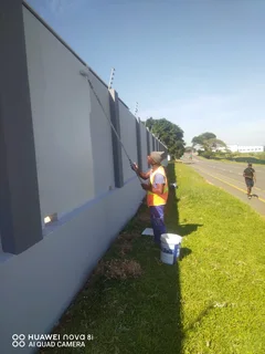 PAINTING AND COMPLETE RENOVATION 083 7633 427