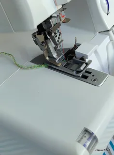 ELNA 745 5trade over locker in excellent condition as NEW