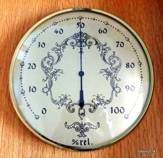 HYGROMETER-THERMOMETER Brass, Ø 15.5cm Overall size Oakwood W30 x D8.5 x H50 cm