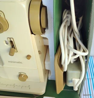 BERNINA 707 MINIMATIC Sewing machine excellent condition made in Switzerland