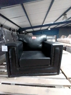 Sui   Townhouse 1 Str B/pu Black (damaged)