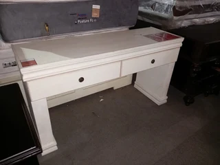 Grand   Console 2dr Stone Wash Natu B