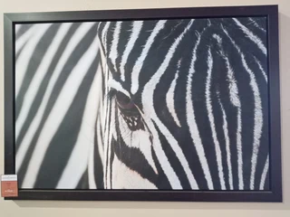 ZEBRA   STRIPES (1200X800) MAHOGANY