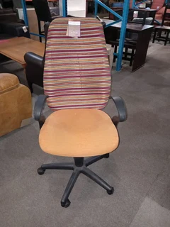 Ergo   Flex 300 Quality Fabric Orange B