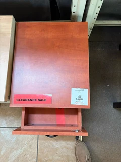 Alice   Side Pedestal 3 Drw+l Bodens Cher