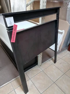 Denisa   (s) H/board Mahogany