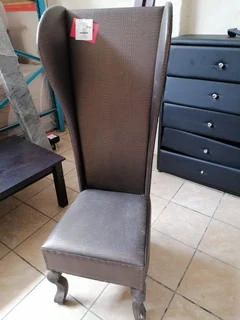 Highback   Din Chair (wings) Brown Croc,