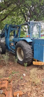 Mobilift Mobile Crane