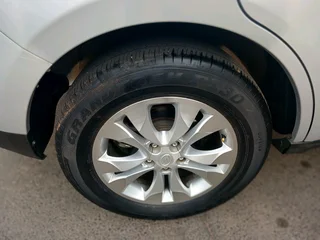 2017 Landwind 5 2.0T 6-Speed SUV