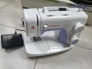Singer Stitch Sewing Machine