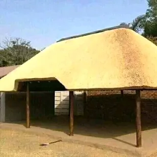 Phakisa Thatch Construction  lapas and repair building braai area