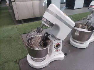 cake mixer