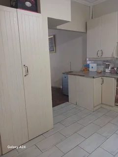 Spacious 3-Bedroom House To Let – Amsterdam Rd, Primrose Germiston Rent: R11,500 Water Included