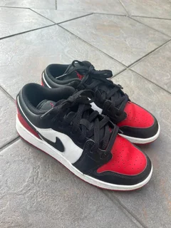 Air Jordan 1 Low ‘Bred Toe’ - ORIGINAL - SIZE3