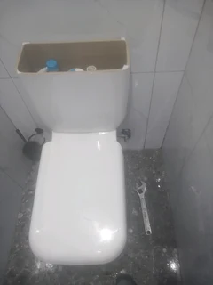 Chris Renovation ::: 0685771814