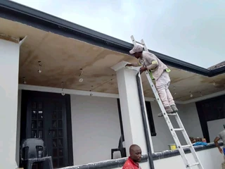 CHRIS RENOVATION::: 0685771814