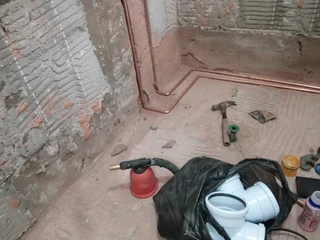 Chris Renovation ::: 0685771814