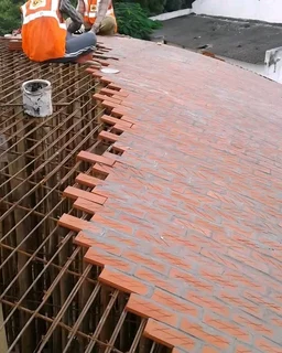 Chris ::: 0795781650