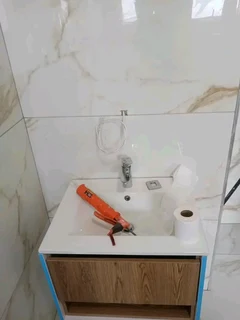 Chris Renovation ::: 0685771814