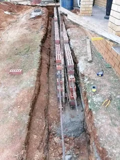 Chris Renovation ...0685771814