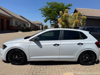 2018 Volkswagen Polo Hatchback