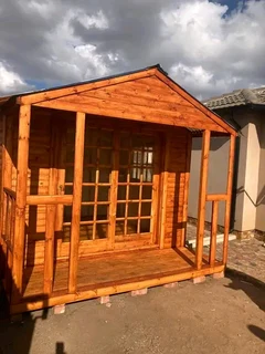 Mordent wendys and loghomes