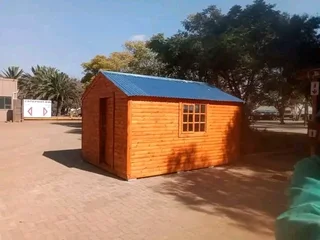 Big and small wendys