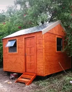 Patricia wendys and loghomes