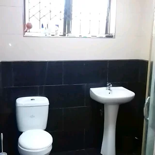 STUDENT ACCOMMODATION (Sharing)