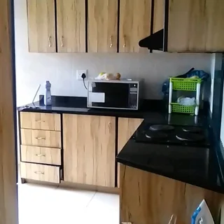 STUDENT ACCOMMODATION (Sharing)