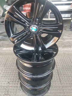 Four mag wheels for sale 17 inches oem bmw black 5by120 pcd still good