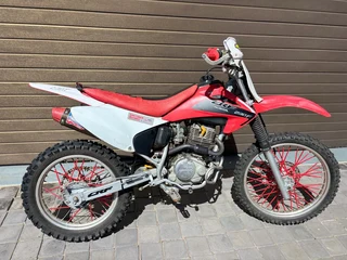 Honda CRF230F